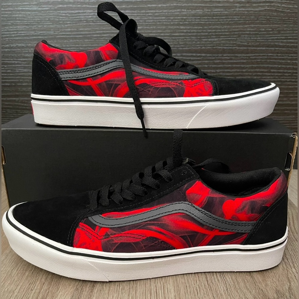 Vans Old Skool ComfyCush - Men’s 10 / Women’s 11.5